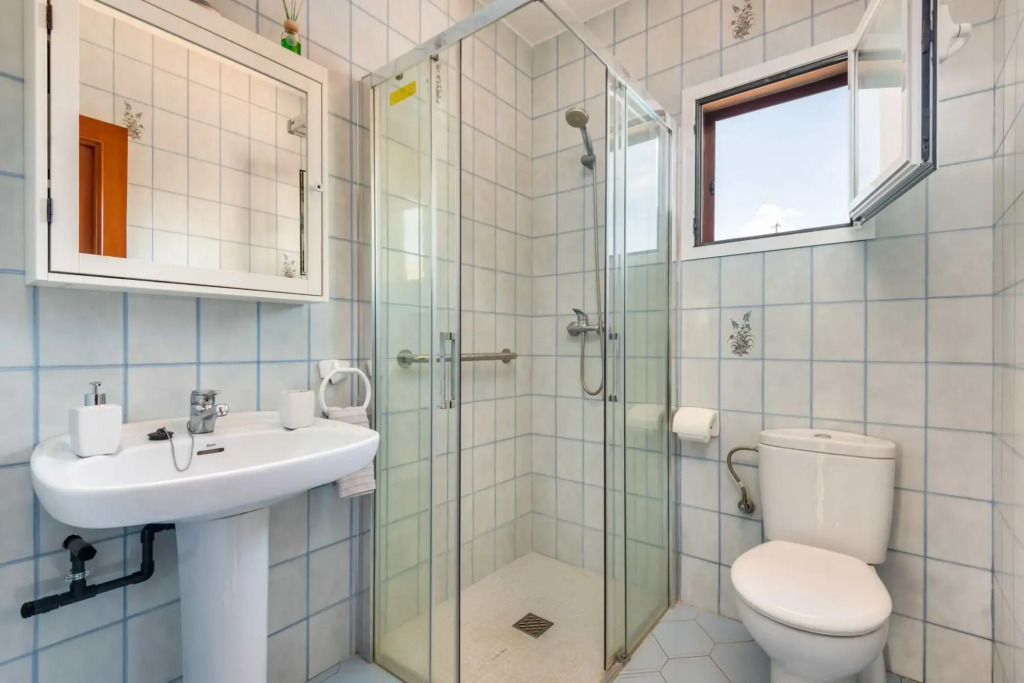 Villa Mari Large Private Pool Walk to Beach A C Wifi Car Not Required - 3051