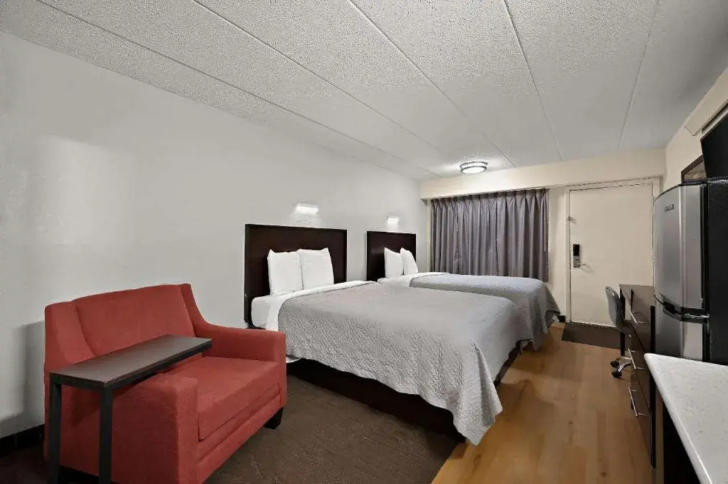 Suburban Studios Peoria