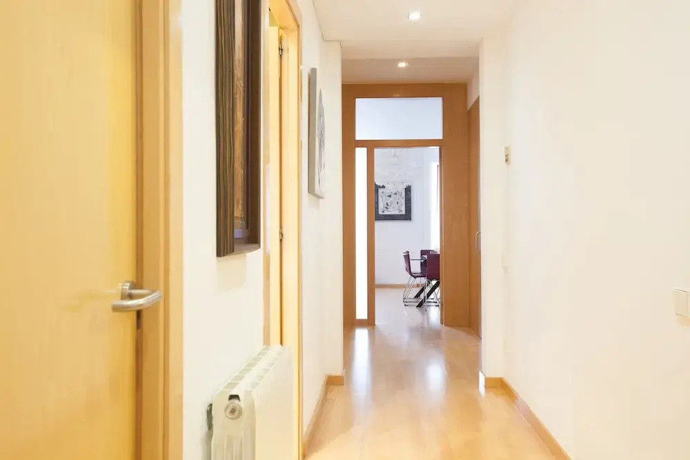 Akira Flats Urquinaona Centric apartment