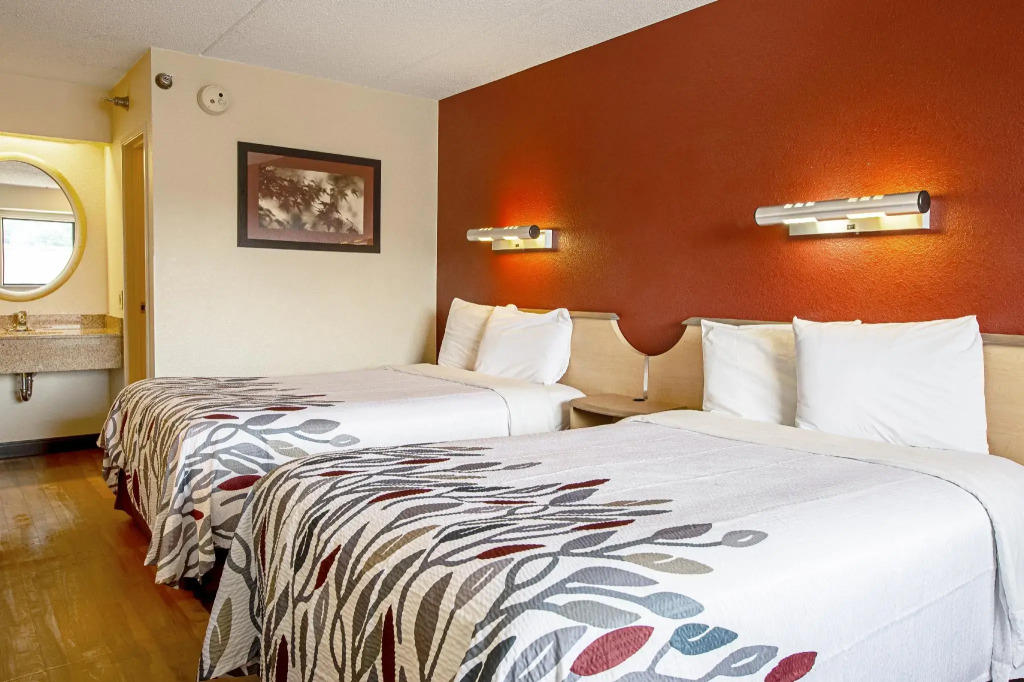 Red Roof Inn Greensboro Airport