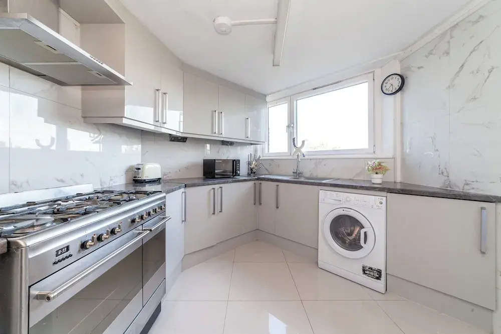 4 Bed Flat near King’s Road