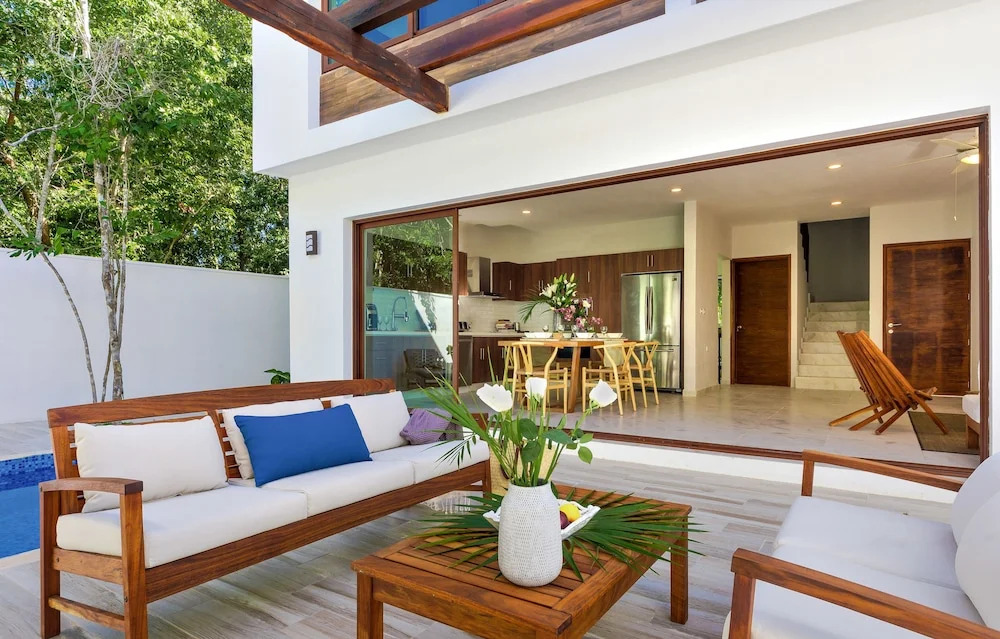 Casa Sieva 4 BDRM luxury villa sleeps 8