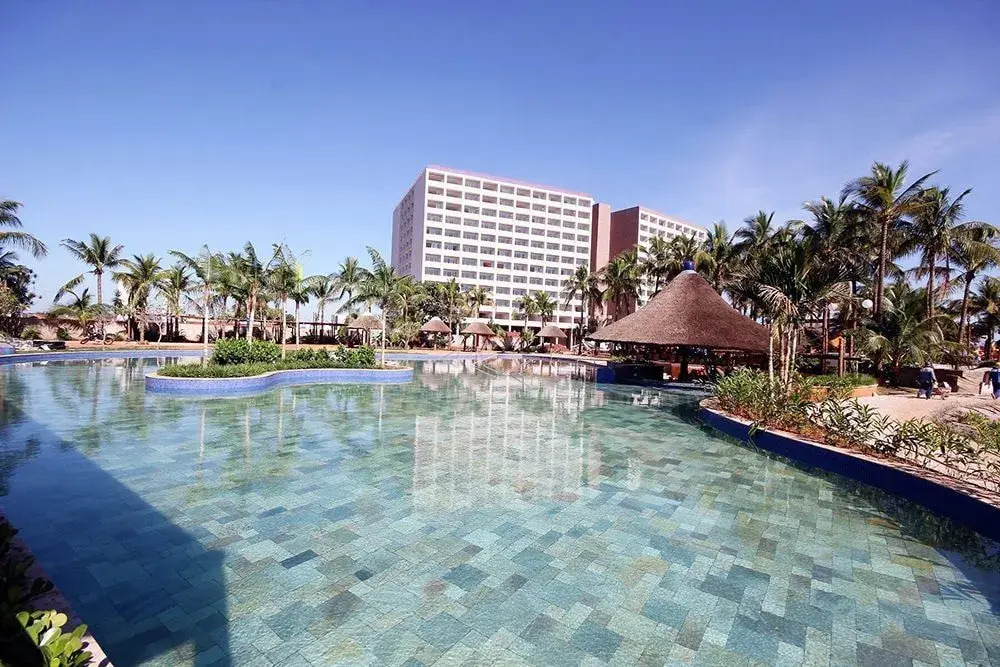 Hot Beach Resort