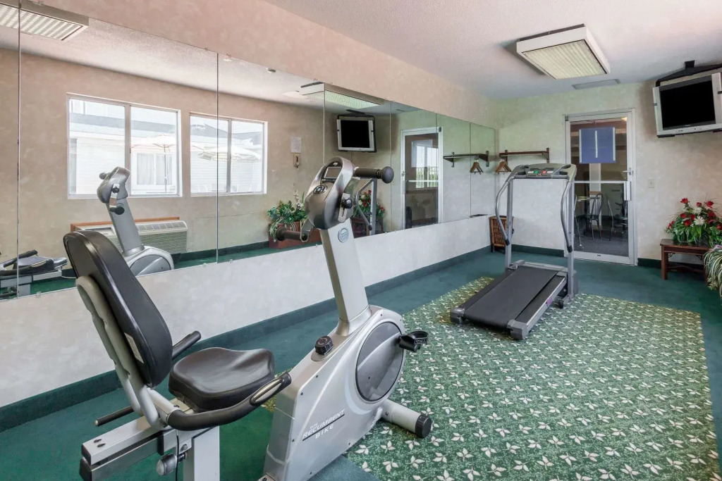American Inn & suites