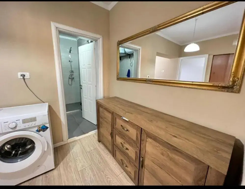 Leti Apartments 21 St