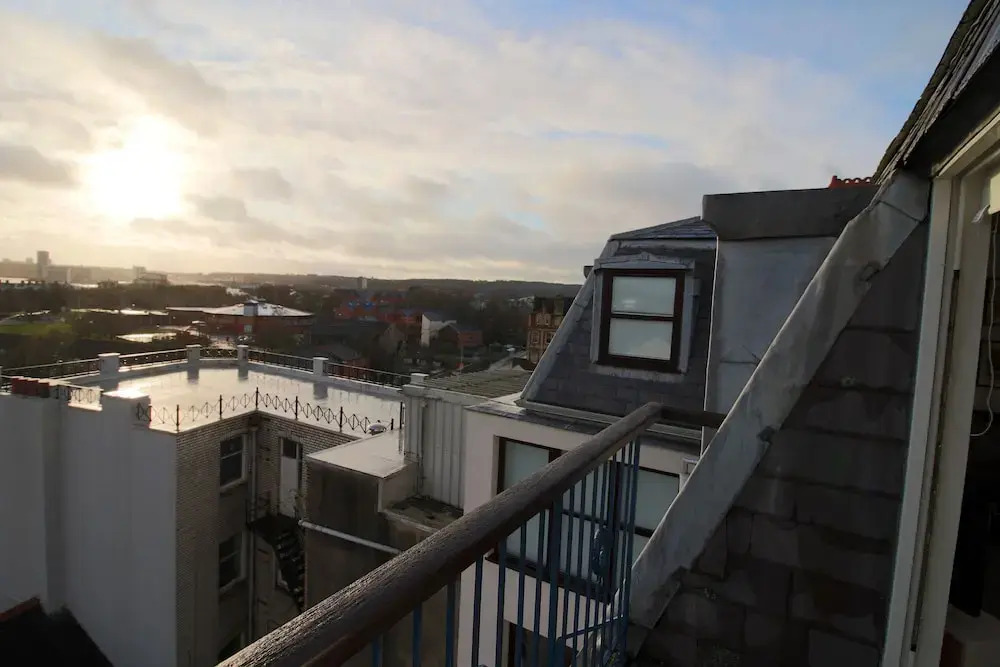 Stay In Cardiff Crichton House