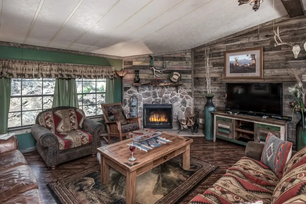 Ruidoso Three-bedroom