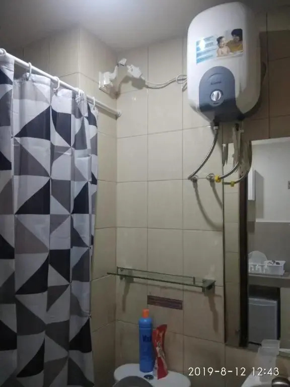 Vida View Apartement, Tower Asthon Unit 20 P