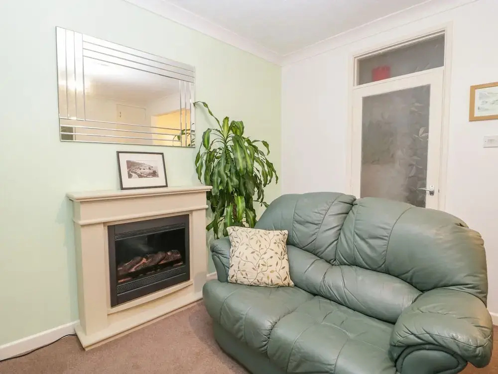 7 Richmond Lodge
