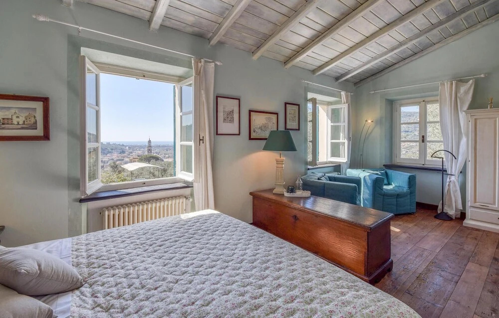 Beautiful Home In Cogorno