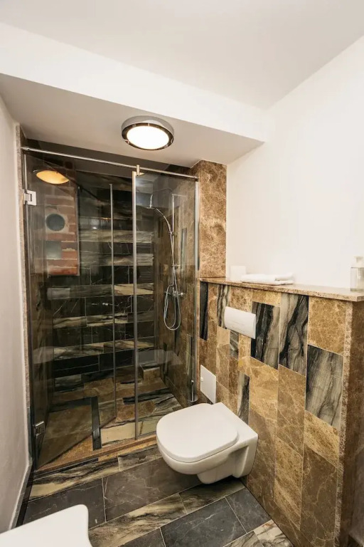 YellowBoot Aparthotel