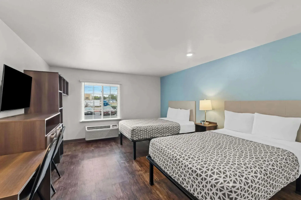WoodSpring Suites Austin North I-35