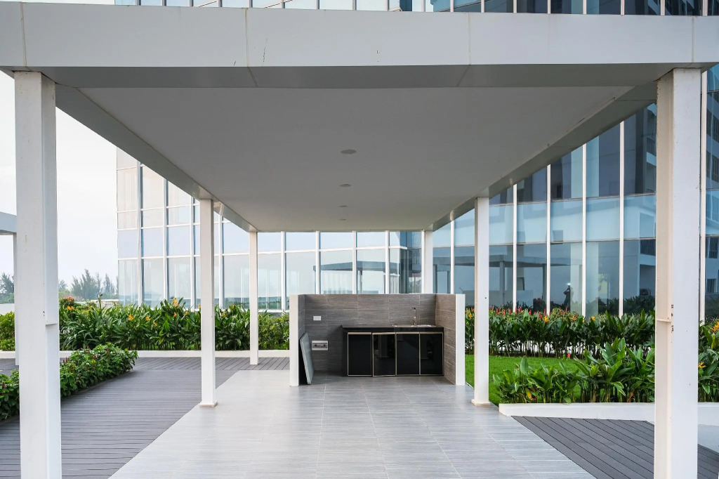 LOVINA 19-16 at Harbour Bay Residences