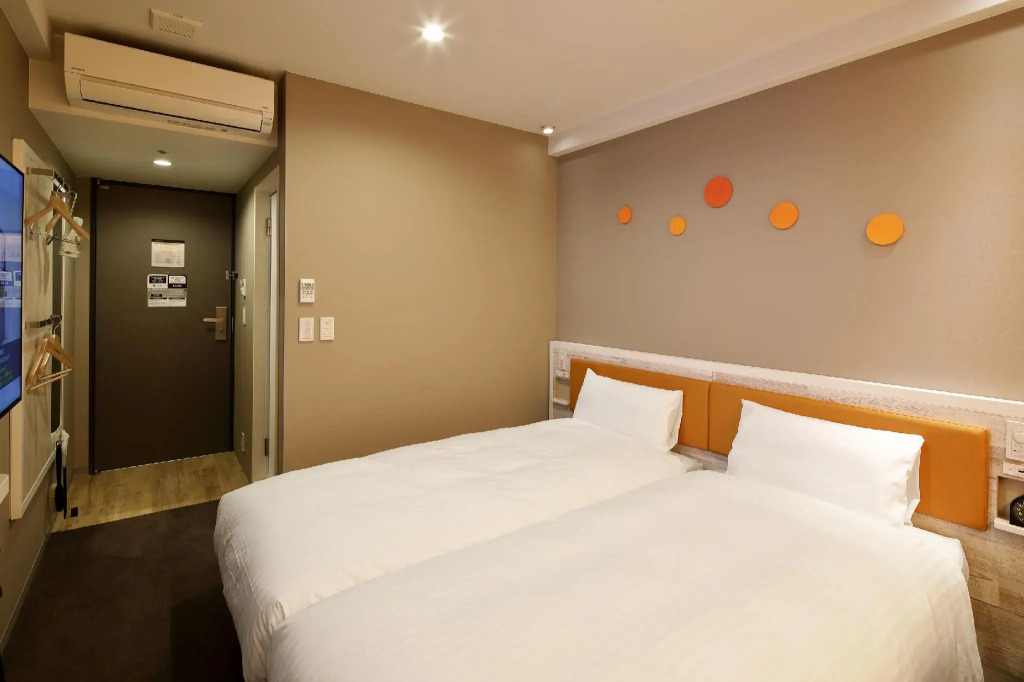 Jr West Group Via Inn Shinosaka Shomenguchi