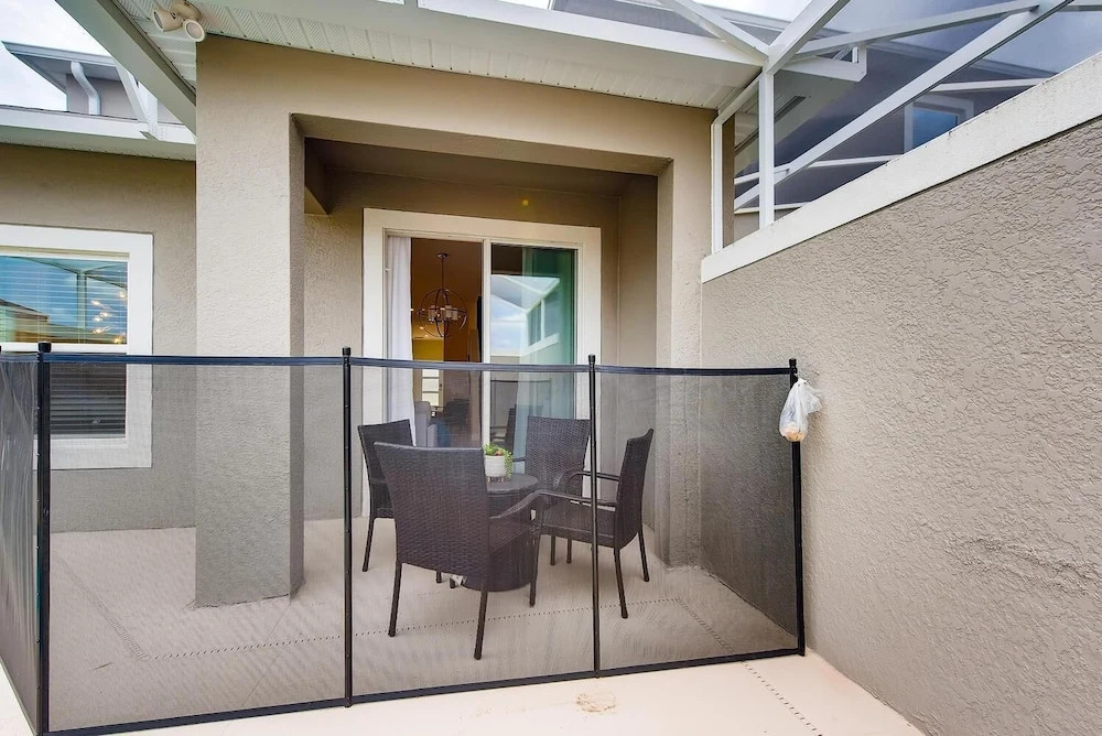8985 CC - 5 Bedrooms Townhome Retreat