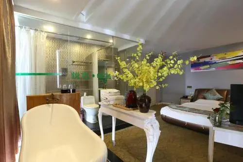 Yangshuo Yuese Boutique Inn