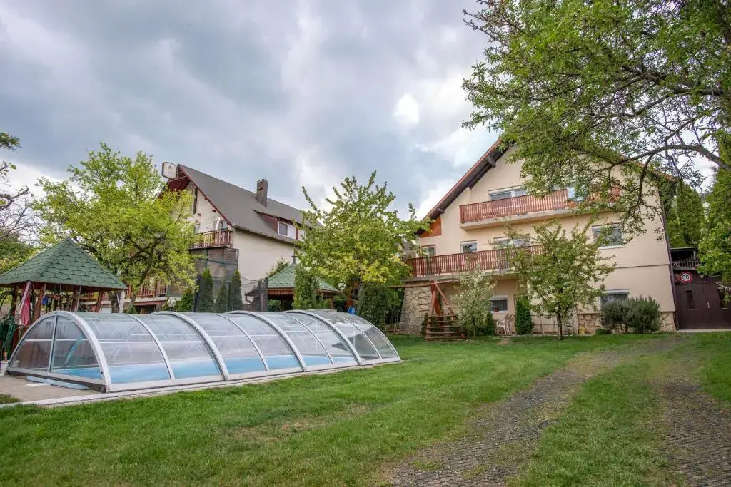 Sándor Apartman