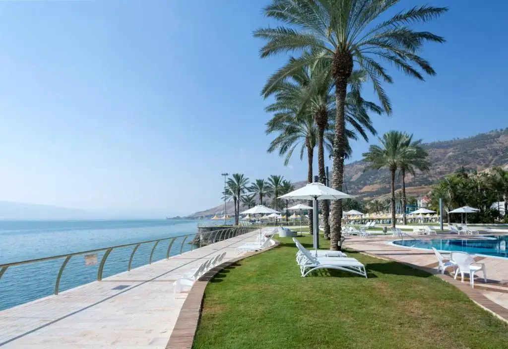 Gai Beach Hotel