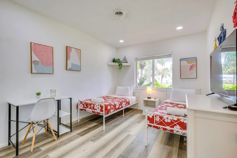 Heated Pool & Backyard Oasis in Pompano Beach!