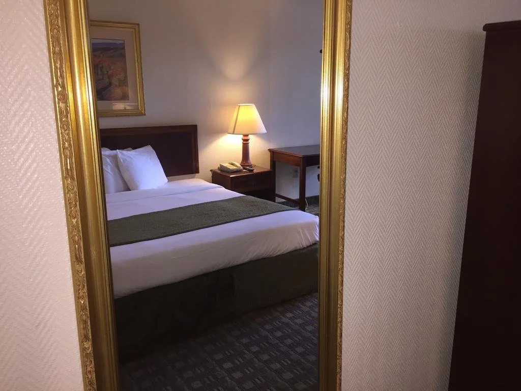 Sawgrass Inn & Conference Center