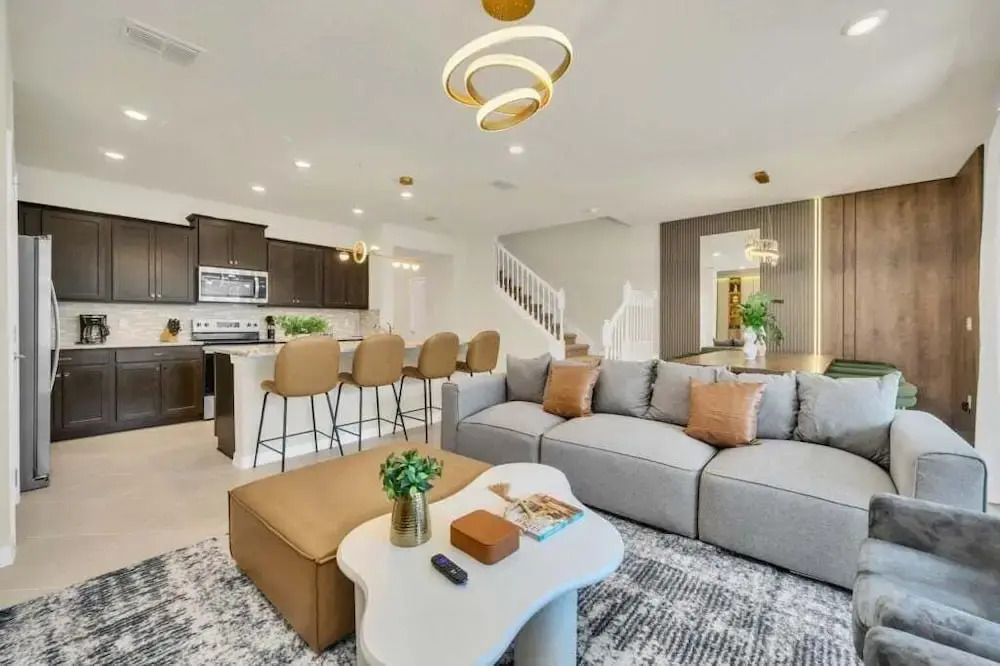 5 Bedroom Townhome With Private Splash Pool! 5 Townhouse
