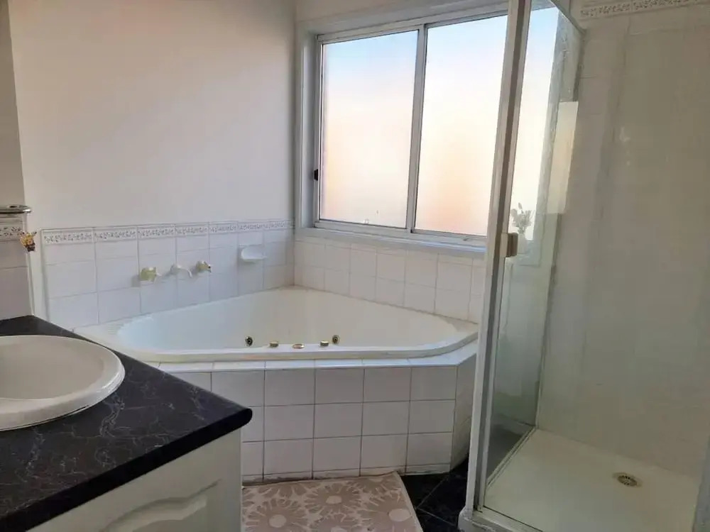 Rosie House-Spacious comfortable Home