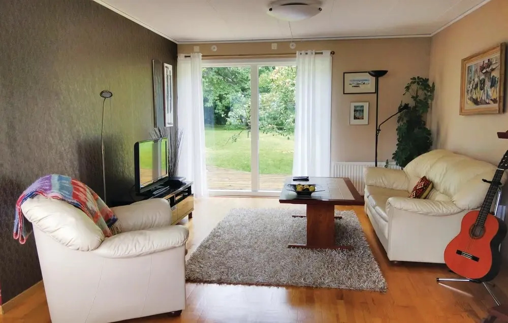 Awesome Home in Mölndal With 5 Bedrooms and Wifi