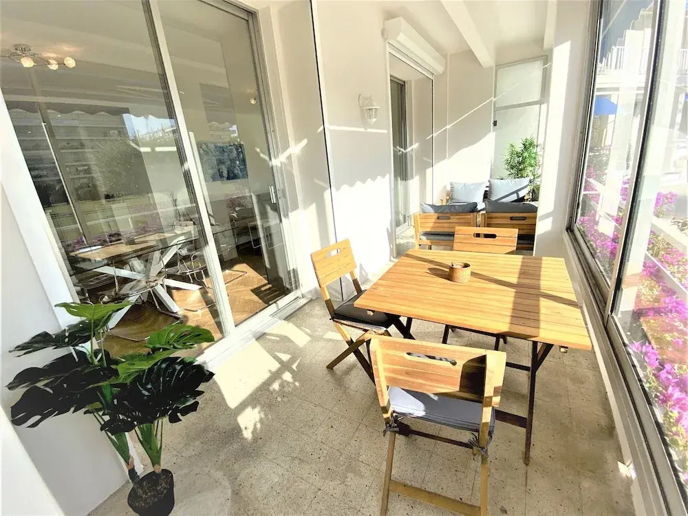 Viva Riviera Sunny 3 Bedrooms 2 Bathrooms Croisette