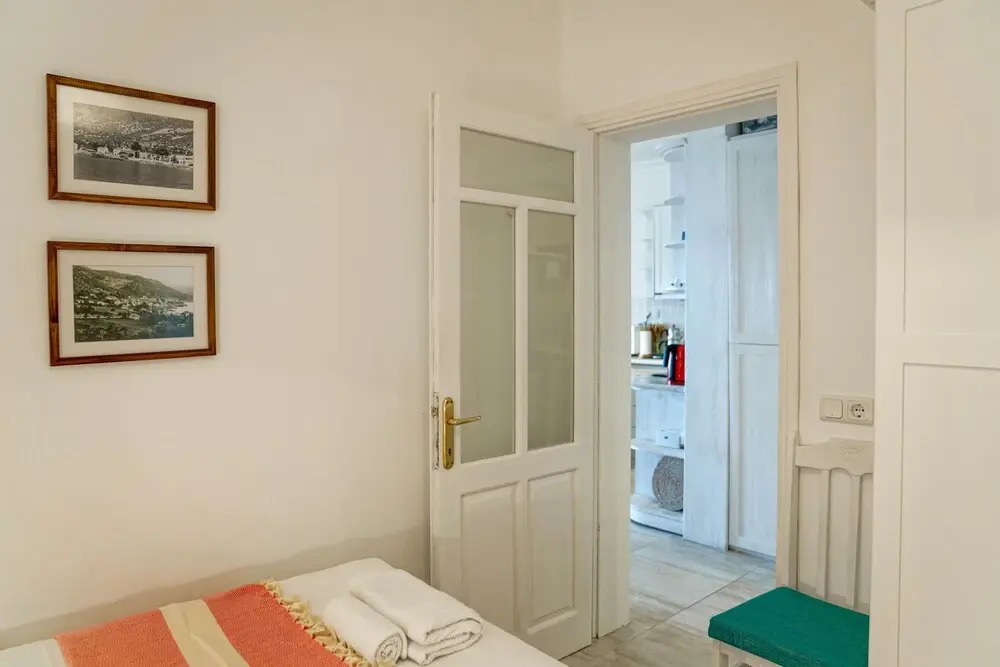 Mini Apartment
