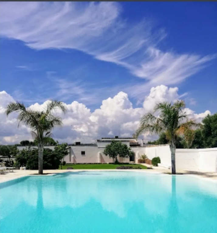 Elegant Double Room in Ancient Masseria Near the sea in a Quiet Olive Trees