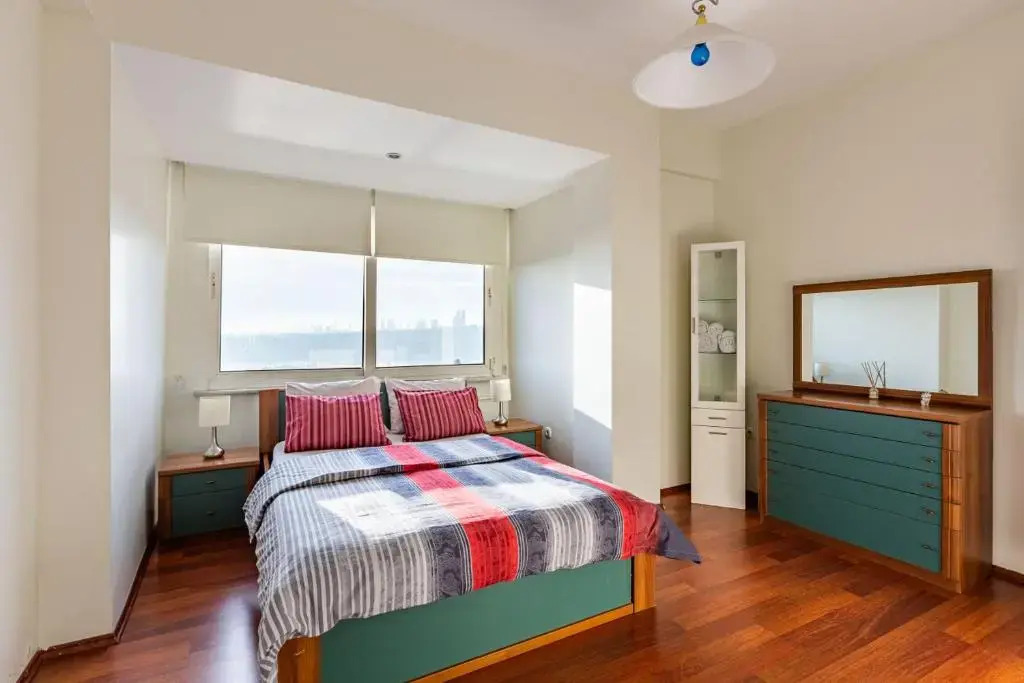 Cozy Apartment with Fascinating Bosphorus View in Uskudar