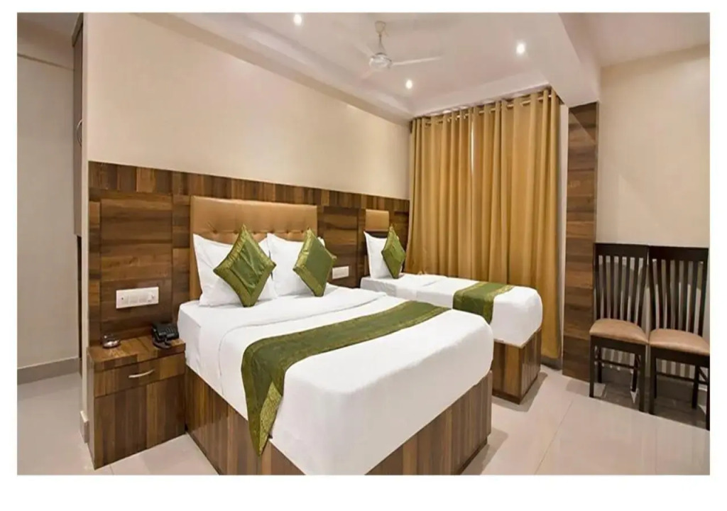 Hotel Rishi International