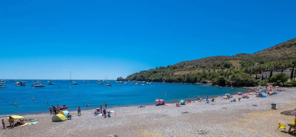 Cala Montjoi