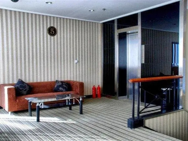 Huafeng Hotel