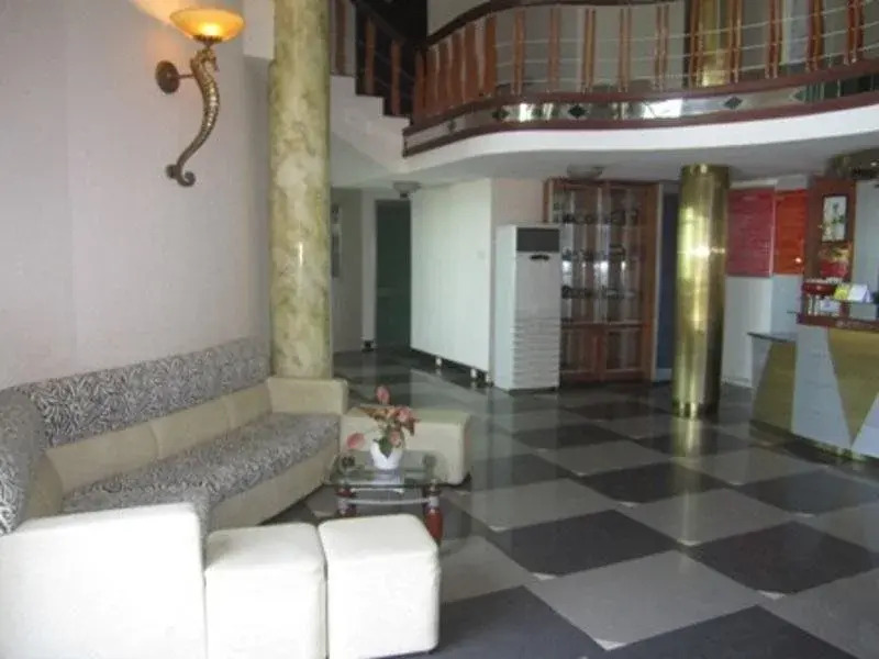 Sun Shine Hotel