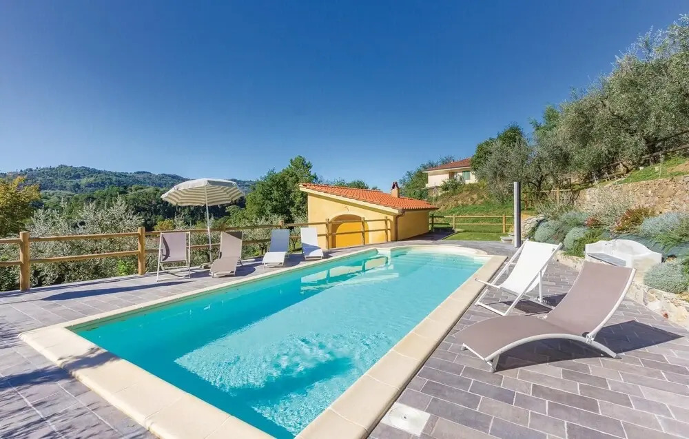 Beautiful Home In Camaiore Lu