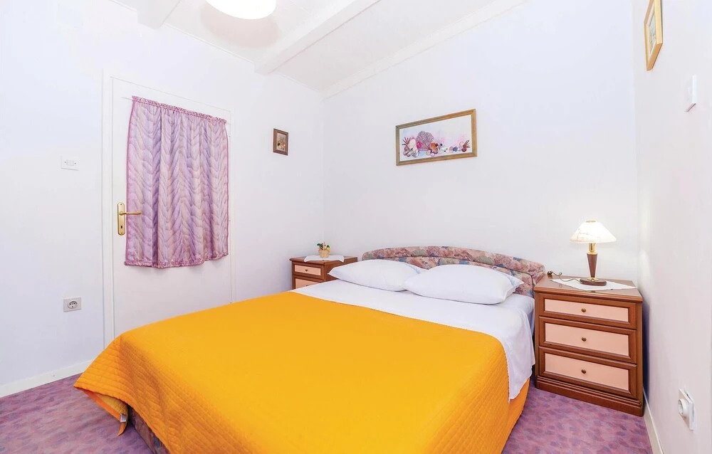 Awesome Home in Dramalj With Wifi and 2 Bedrooms