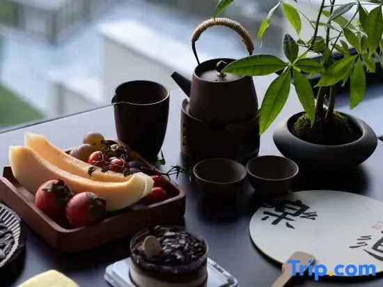 Floral Hotel · Building Ledao Hot Spring hotel