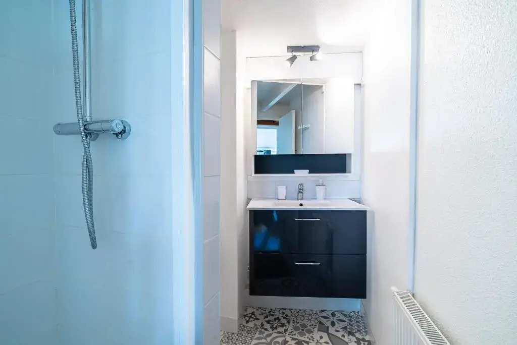 Duplex Lafargue 80m² avec espace de Coliving Salle de sport/Baby-foot/Xbox One