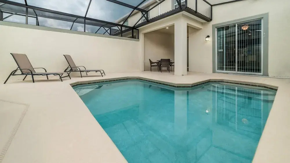 9037 Dogleg Drive