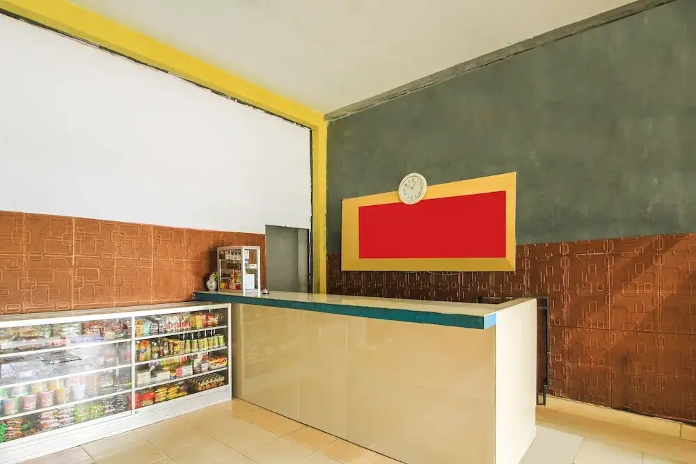 OYO 91855 Big Hotel Kendari