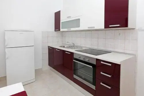 AdriaBol Apartments Katica