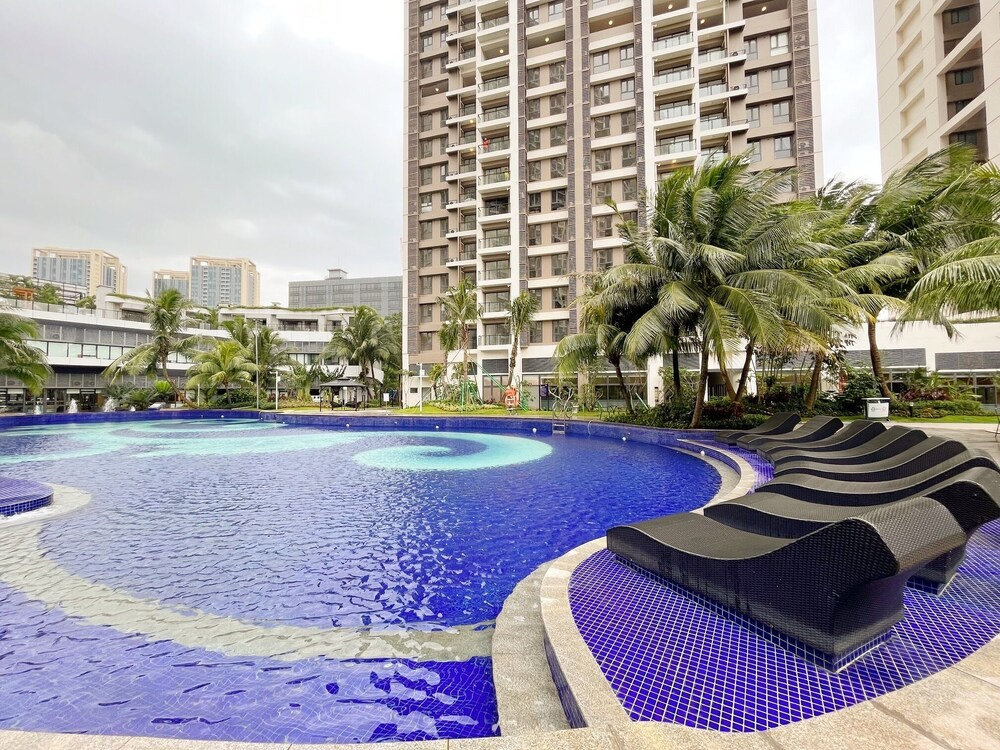 Sky House BSD Apartments by OkeStay