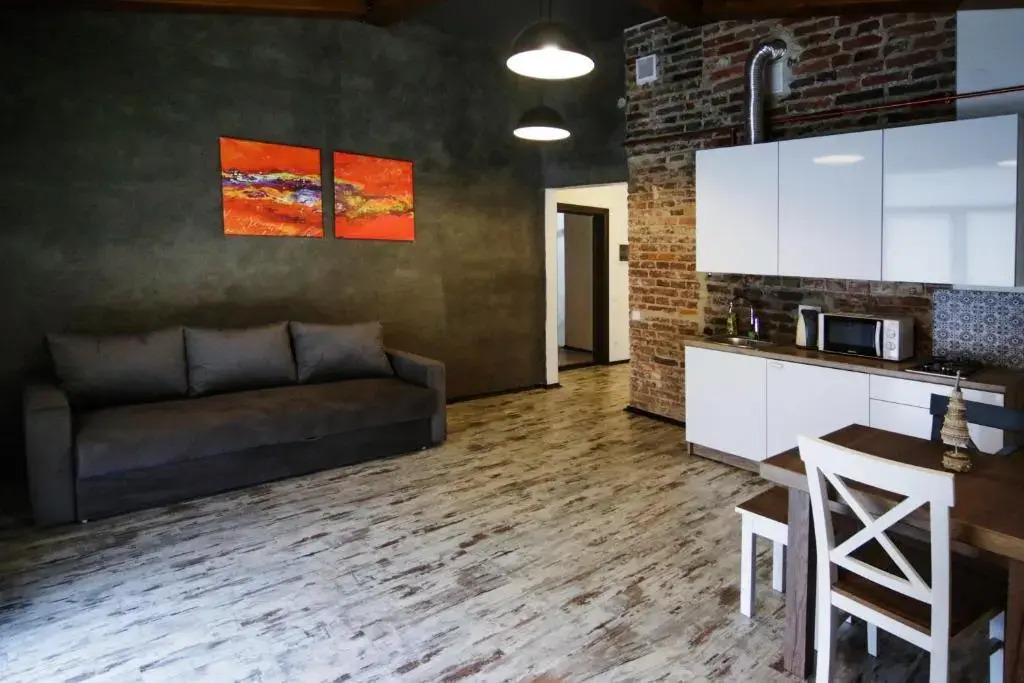 Potocki Apartments