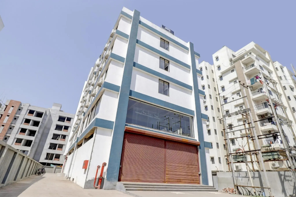 OYO 78645 Silver Key Stayi Now Sun Pharma Rd