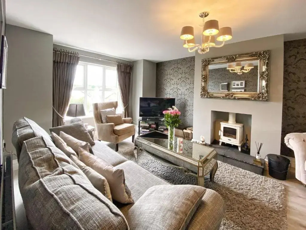 Swallow Lane, Enniskillen, Co Fermanagh, 5* Chic
