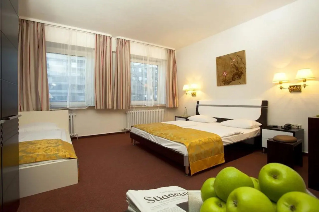 City Gate by Centro Comfort