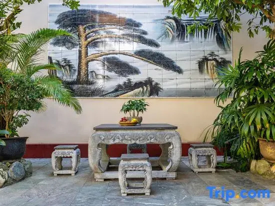 Mangshi Yun'anju Bed and Breakfast