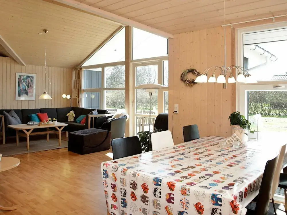 Luring Holiday Home in Oksbøl With Sauna