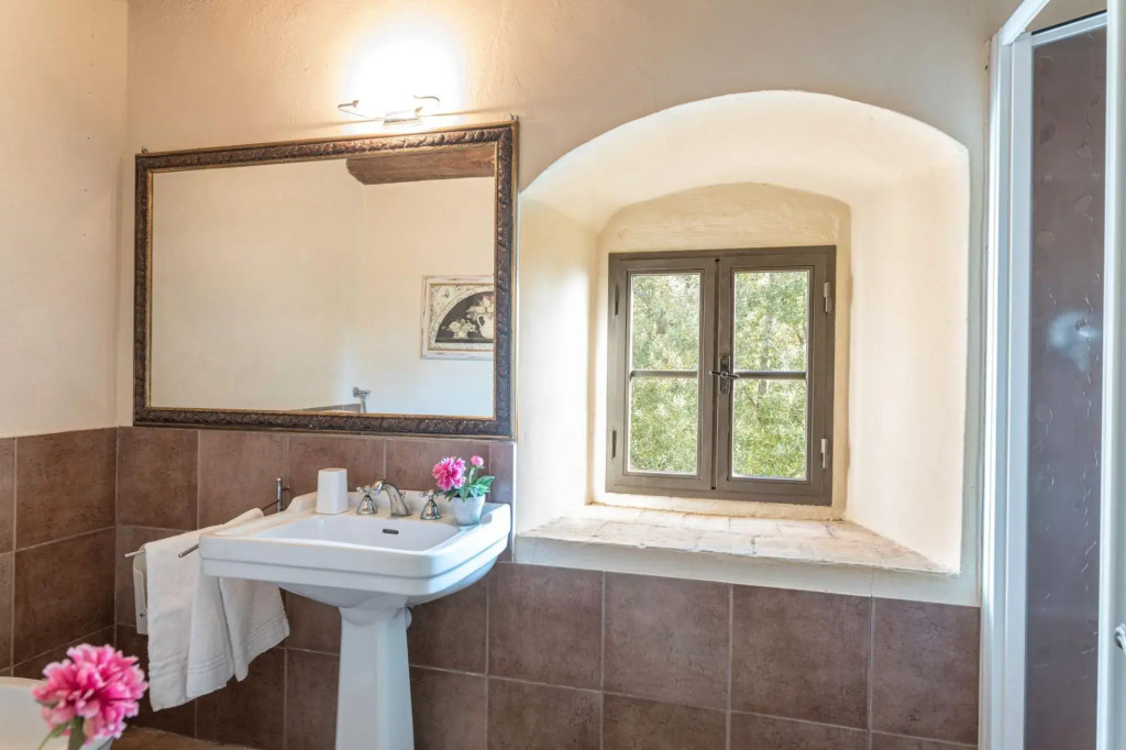 Charming villa with private garden and pool, located in panoramic position between Firenze, Volterra-VILLA LINCHIANO